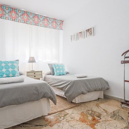 Puerta De Carmona Apartman Sevilla Kültér fotó