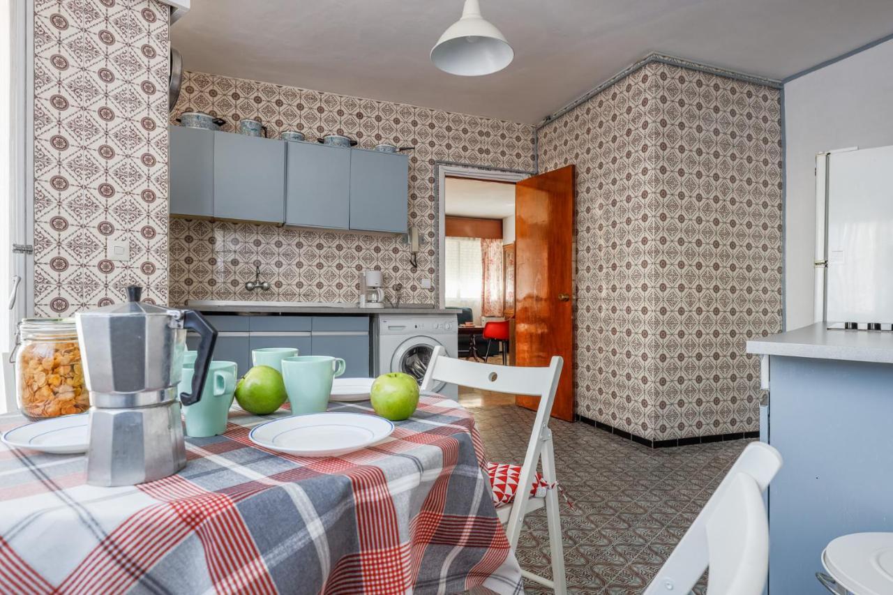 Puerta De Carmona Apartman Sevilla Kültér fotó