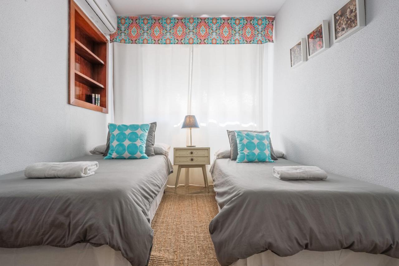 Puerta De Carmona Apartman Sevilla Kültér fotó