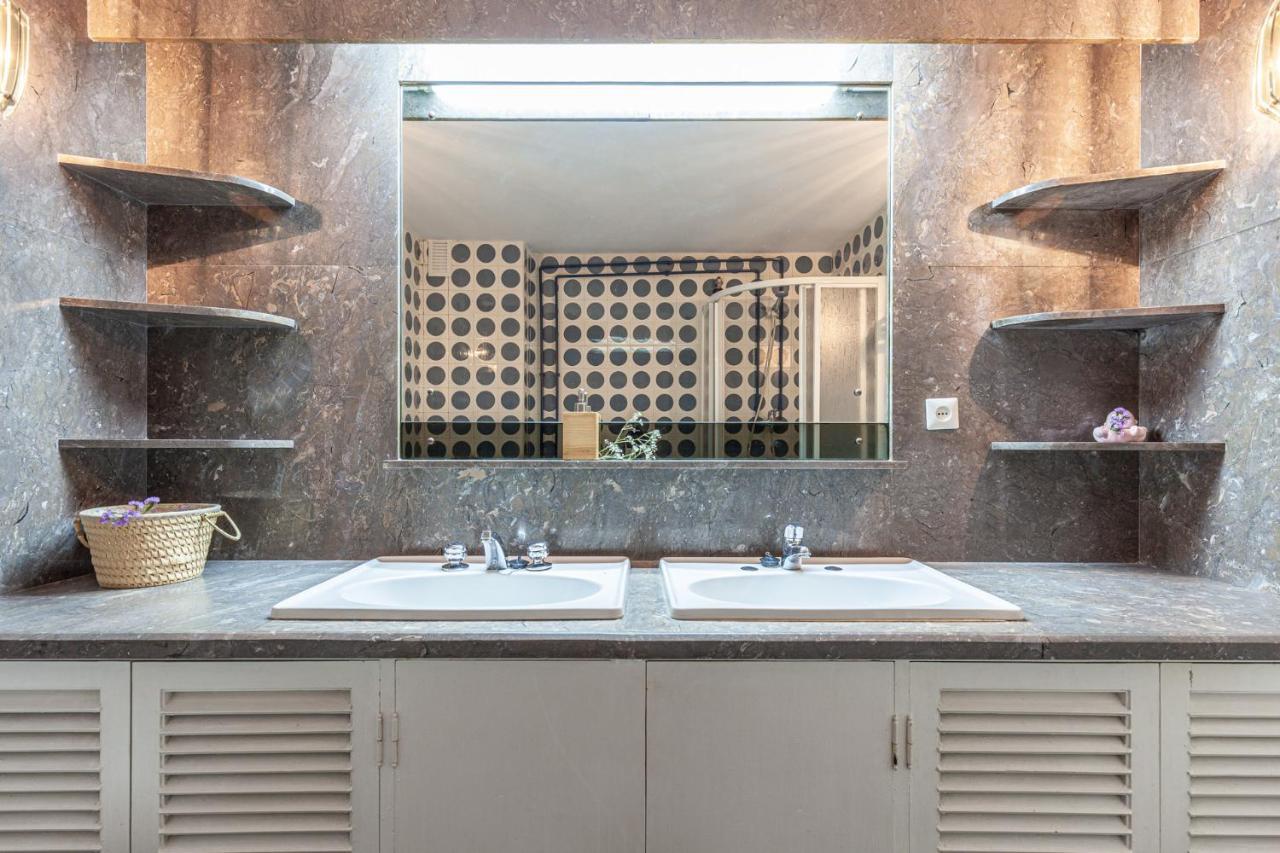 Puerta De Carmona Apartman Sevilla Kültér fotó