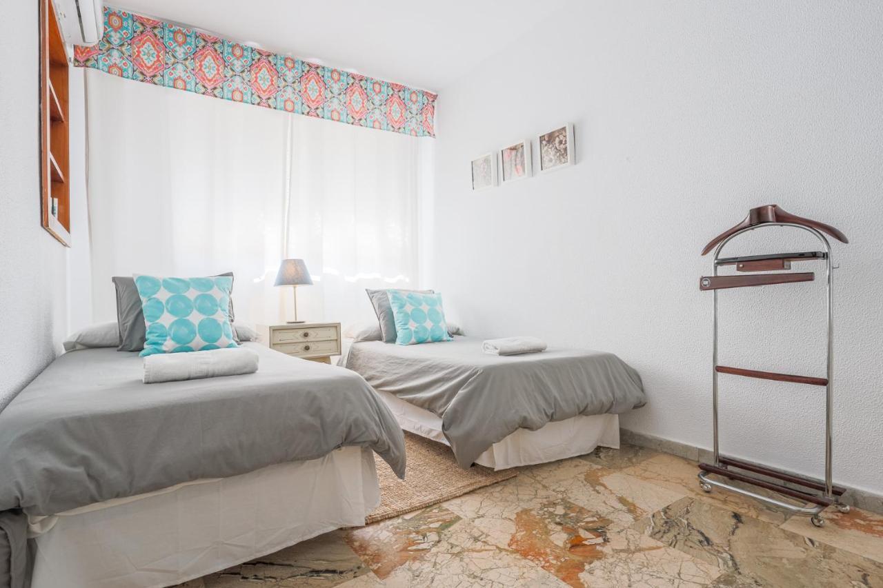 Puerta De Carmona Apartman Sevilla Kültér fotó