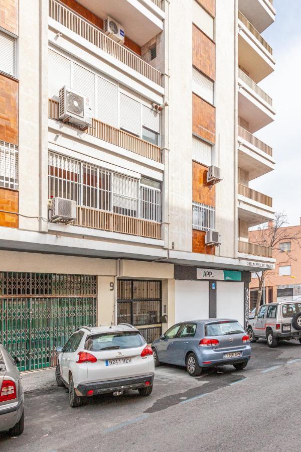 Puerta De Carmona Apartman Sevilla Kültér fotó