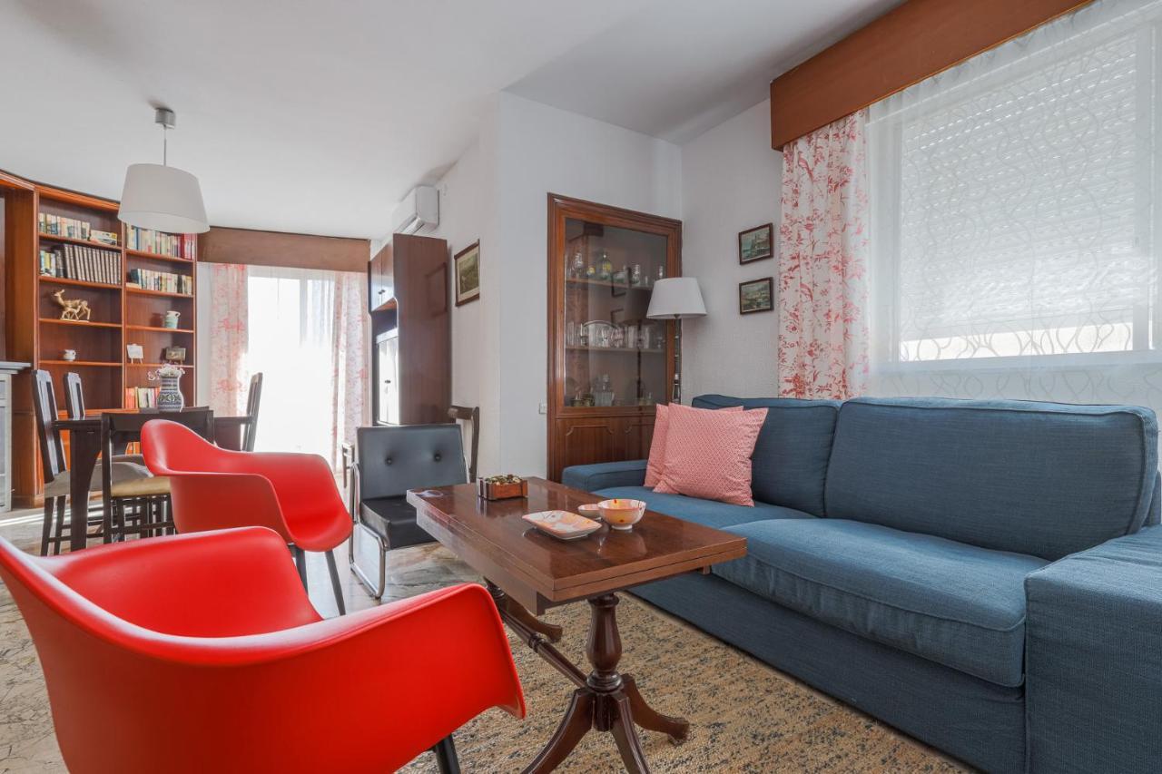 Puerta De Carmona Apartman Sevilla Kültér fotó